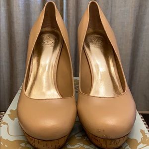 Jessica Simpson-Nude High Heels